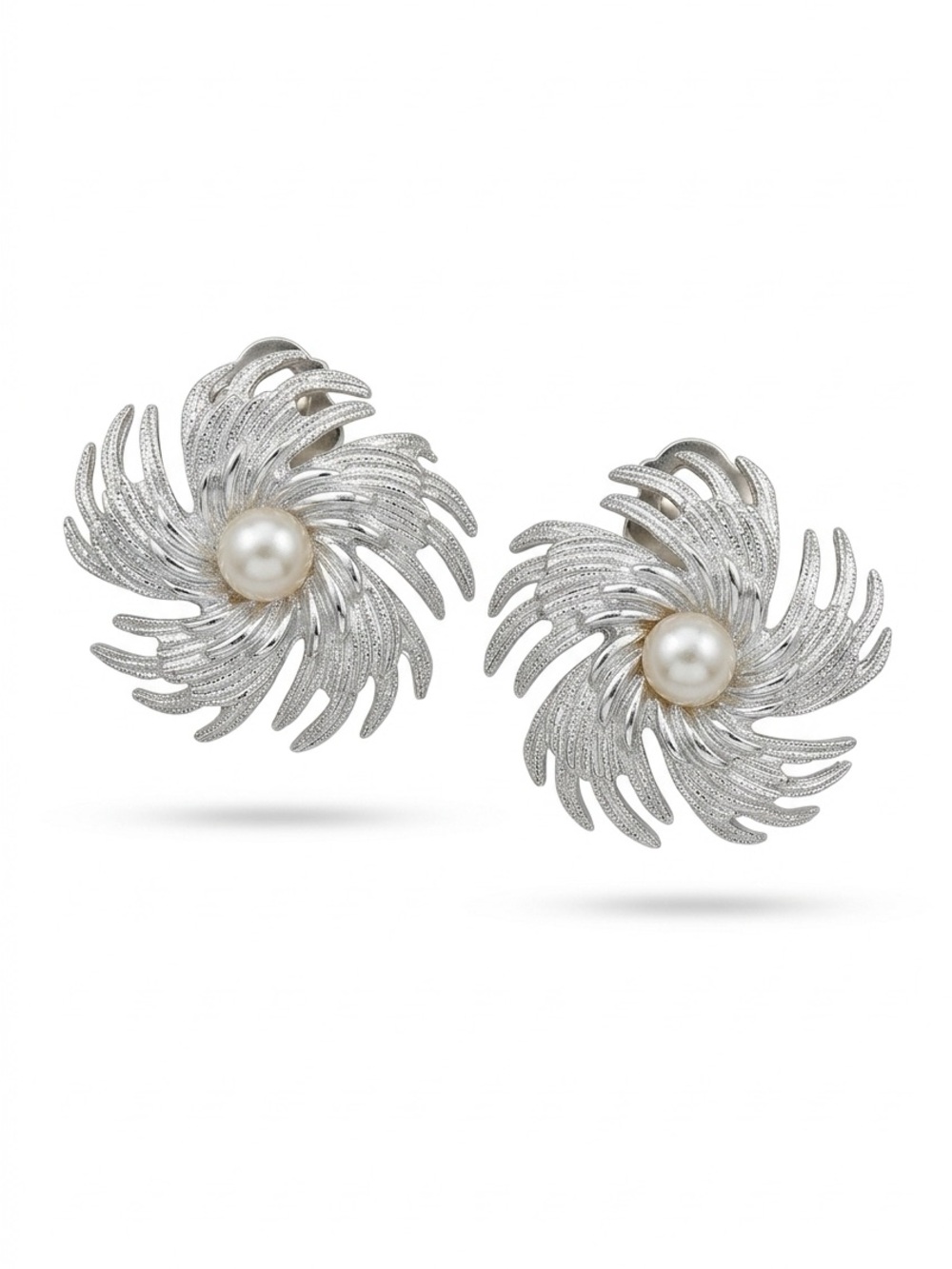 Sarah Cov. Vintage Floral Swirl clip on Earrings